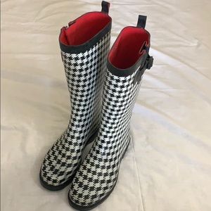 Houndstooth Rainboots